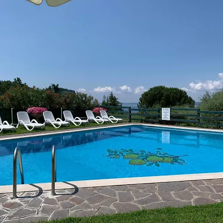 Διαμέρισμα Panorama-2 By Interhome Costermano