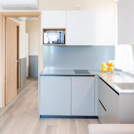 Διαμέρισμα Panorama-2 By Interhome Costermano